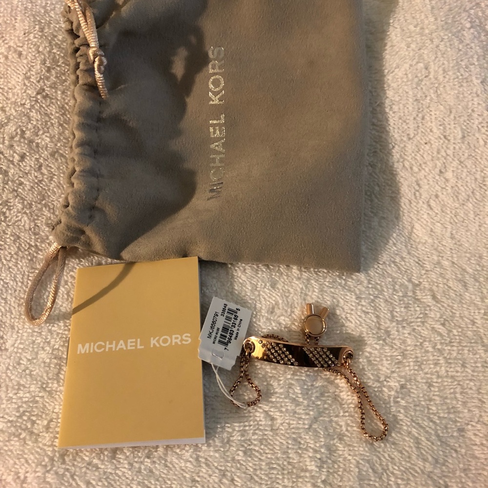 Genuine Michael Kors Bracelet - Picture 6 of 7